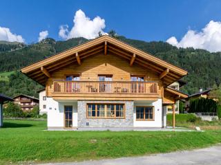 Chalet in Bad Hofgastein near Ski Lifts, cleaning included - Bad Hofgastein - 0