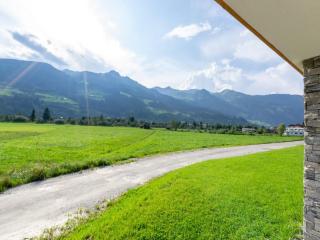 Chalet in Bad Hofgastein near Ski Lifts, cleaning included - Bad Hofgastein - 3
