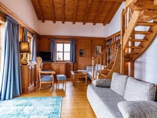 Chalet in Kitzbühel near Ski Lifts, cleaning included - Kitzbühel - 4