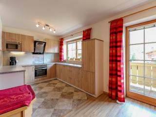 Chalet in Bramberg near Ski Slopes, cleaning included - Bicheln - 4