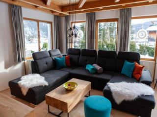 Chalet Leutasch with Ski Trail & Mountain Views, cleaning included - 6