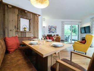 Luxury Apartment in Salzburg with terrace, cleaning included - Alpendorf - 3
