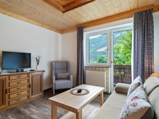 Chalet Bramberg near Ski Slopes, cleaning included - Dorf - 4