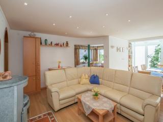 Holiday Home near Ski Area with Balcony, cleaning included - Fusch an der Glocknerstrasse - 7