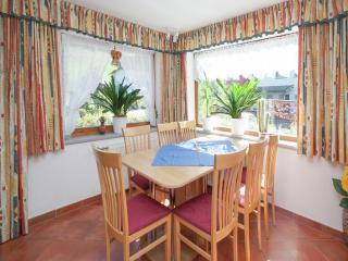 Holiday Home near Ski Area with Balcony, cleaning included - Fusch an der Glocknerstrasse - 4