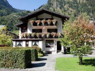 Holiday Home near Ski Area with Balcony, cleaning included - Fusch an der Glocknerstrasse - 9