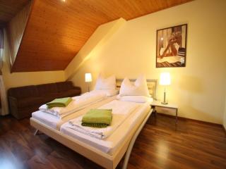 Apartment in Krispl near Hiking Trails, cleaning included - Krispl - 3
