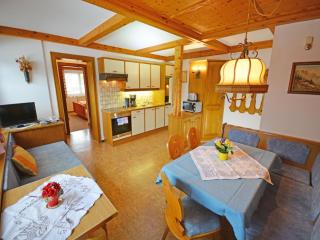 Charming Apartment in Arzl im Pitztal with 2 Bubble Baths, cleaning included - Arzl im Pitztal - 6