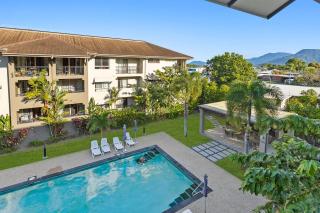 Jungle Retreat Cairns - 9 Pools I Gym I BBQ - 7