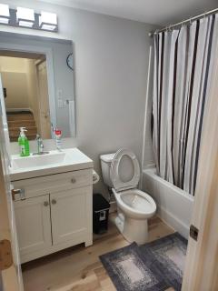 F&B Exquisite Guest room - Winnipeg - 5