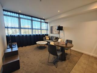 KozyGuru | Chatswood | Convenient 1 Bed Studio Apt - Sydney - 4