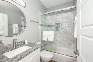 Findlay Market - Suite 4 for 2 - Cincinnati - 8