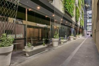 Heart CBD, City View 2 bedrooms 2 baths - Melbourne - 4