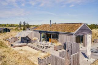 Arkitektonisk Perle Med Havudsigt I Ålbæk - 7