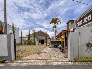 RedDoorz at Penginapan Garuda Batu - 6