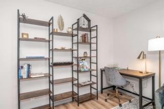 Arkstone Retreat 1 - Chic Downtown Escape - Williamstown - 6