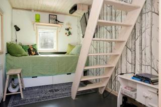 Small Cabin With Outdoor Kitchen By Forest Stream - Trollhättan - 6