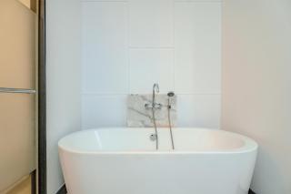 Wings Elegant 2BR Villa Bang Tao Beach - - 1