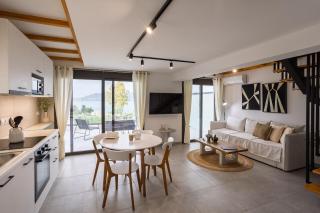 Phos Maisonettes - Nikiana - 9