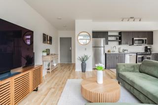 Central District Apartment- King Size Bed - Seattle - 3