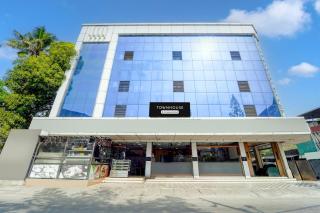 Super Townhouse City Center Ernakulam - Ernakulam - 0