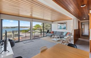 Penguin Mews Merimbula - 7