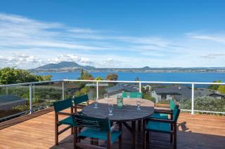 Lofty Lakeviews - Acacia Bay Holiday Home - Taupo - 7