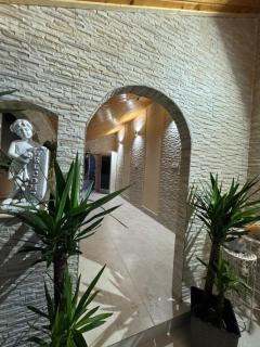 Casa Viselor de vară - 2 Mai - 6