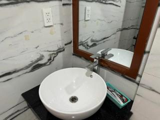Bảo Châu Hotel - Ho Chi Minh - 1
