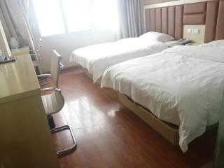 Pai Hotel Kunming West Mountain Nanya Fengqing - Kunming - 1