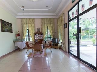 INB Resort Ayer Keroh - - 1