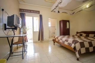 Golden Tripod Hotel - Tororo - 2