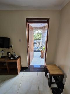 Big Tusks Hotel, Marsabit - Marsabit - 7