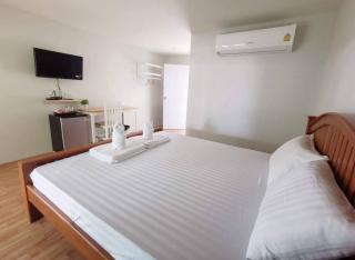 Lert Sri Hotel - U Thong - 4