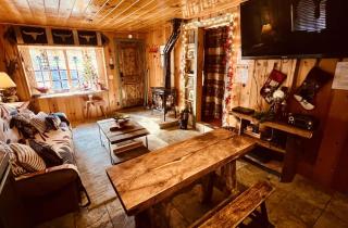 Buck Bear Cozy Cabin - A Perfect Couple's Retreat - Big Bear Lake - 3