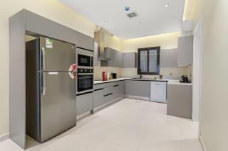 Silkhaus New 3BR in Al Narjis Modern Building - Riade - 4