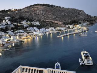 Mikaki Holiday Home - - 8