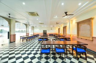 Hotel Shiv Niwas & Restro Bhilwara - - 4