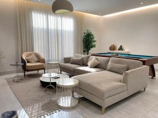 Silkhaus Luxe with Outdoor Jacuzzi & Private Theater - Riad - 7