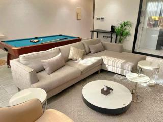Silkhaus Luxe with Outdoor Jacuzzi & Private Theater - Riad - 3
