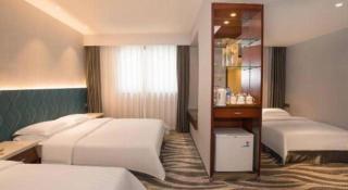 Friendship Hotel - 2