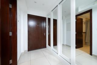 Modern Studio with Twin Beds Downtown Dubai - 5