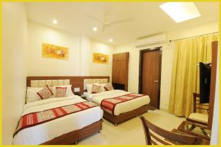 HOTEL PEGAAM PALACE Near Shiva Ji Park - Providing Fully Air Conditioned & Spacious Rooms - Restaurant - Free Wi-fi And Free Parking Available - A Premium Hotel In Amritsar - Amritsar - 4