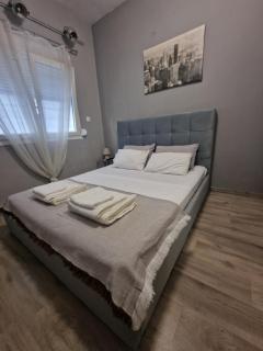 Closer "Central studio and Apartment" - 2