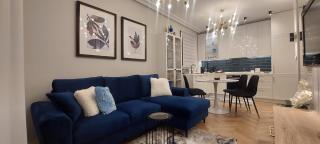 Cozy Apartment with Balcony 20 minutes from Warsaw by Noclegi Renters - Ożarów Mazowiecki - 5