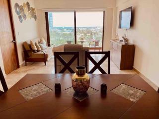 Acogedor con 2Tvs 3 albercas, gym y ludoteca - 6