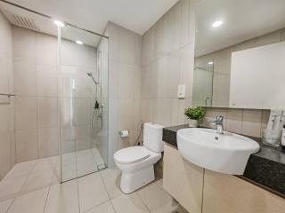 Afiniti 2BR - Sleep Sandwich | 3 Min -> Legoland - - 2