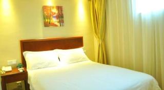 GreenTree Inn Shanghai FTA Waigaoqiao Free Trade Zone North Subway Station Shell Hotel - 1
