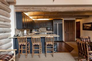 Pine Inn at Trail's End Lodge - Two Bedroom Residence with Spa #8 condo - Park City - 2