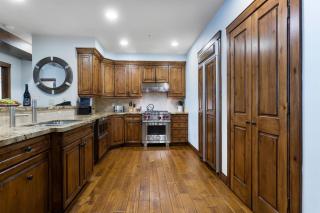 Trail's End Lodge at Deer Valley Resort - Two Bedroom Residence with Den and Spa #202 condo - Park City - 6